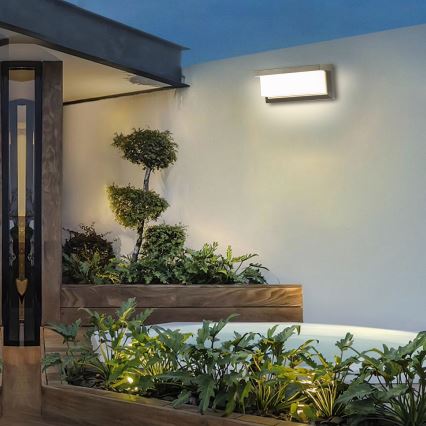 LED Outdoor Wall Light with Microwave Motion Sensor – Brilagi 12W Grey